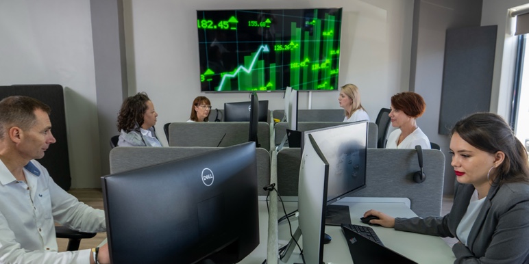 Team monitoring global financial markets to support secure international money transfers from South Africa.