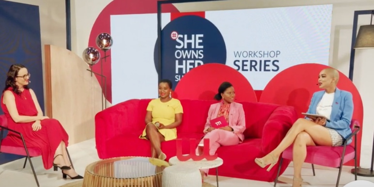 Dr Jessica Stanbridge: Specialist psychiatrist, Nontokozo Madonsela: CMO Momentum Group, Qhawekazi Mdikane: CMO Momentum chat to Sherlin Barends, the MC, at the SheOwnsHerSuccess workshop panel discussion 2021.
